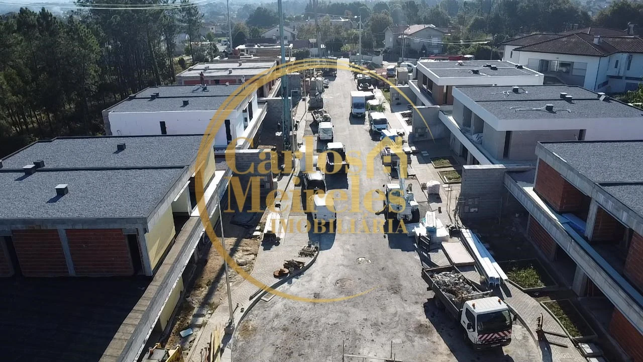 Quinta T4 para Venda em Turiz Foto 18