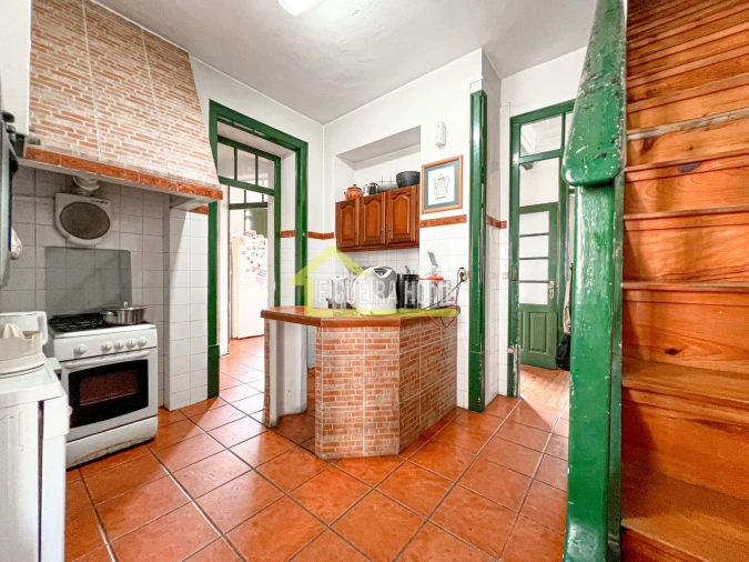 Moradia T4 para Venda em Buarcos Foto 6