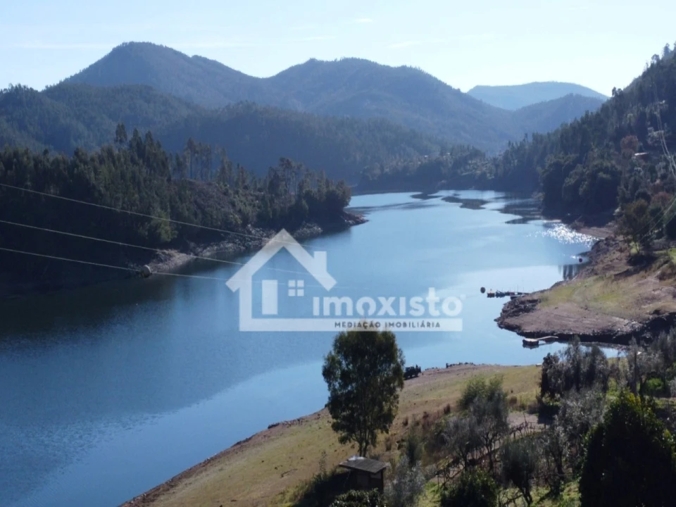 Moradia T3 para Venda em Arega Foto 1