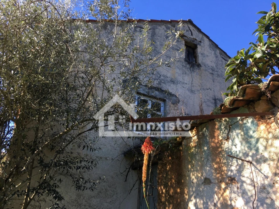 Moradia T3 para Venda em Arega Foto 7