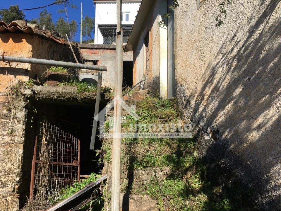 Moradia T3 para Venda em Arega Foto 18