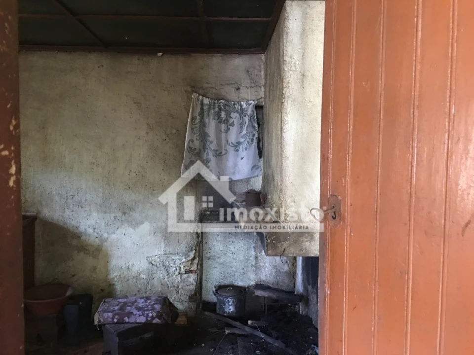 Moradia T3 para Venda em Arega Foto 26