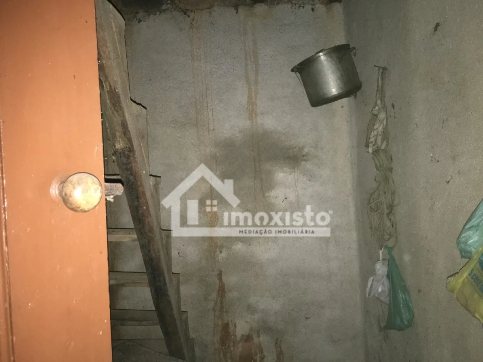 Moradia T3 para Venda em Arega Foto 35