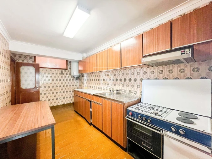 Apartamento T3 para Venda em Santa Marinha Foto 2