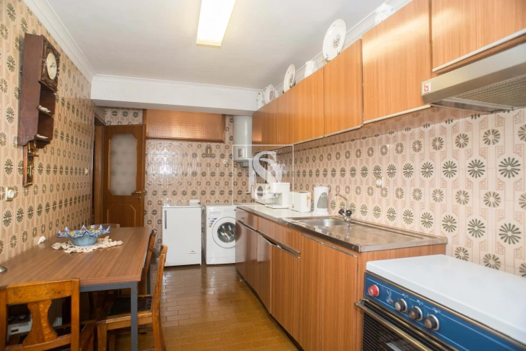 Apartamento T3 para Venda em Santa Marinha Foto 13
