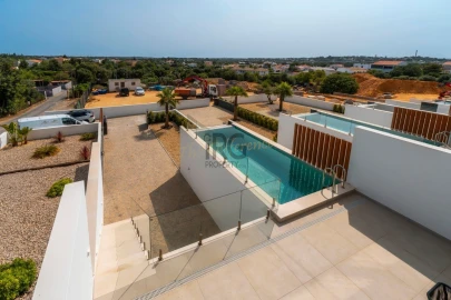 Moradia T4 para Venda em Almancil