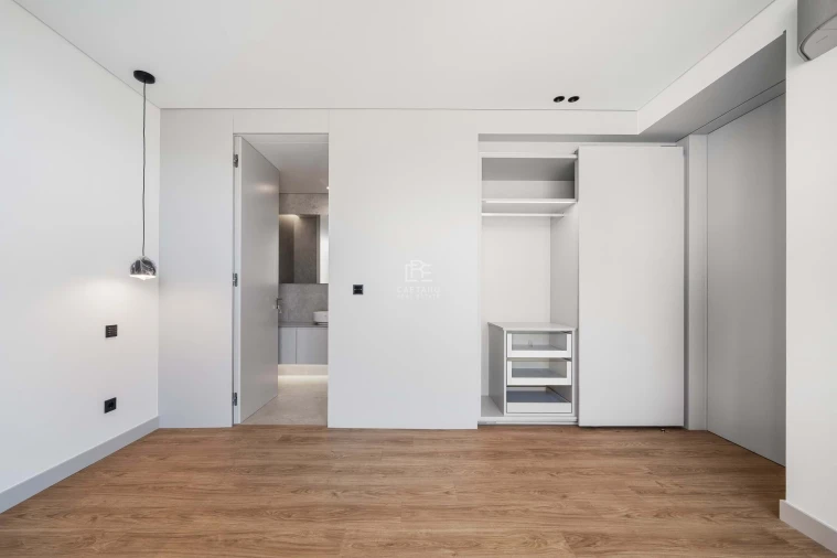 Apartamento T1 para Venda em Calheta Foto 20