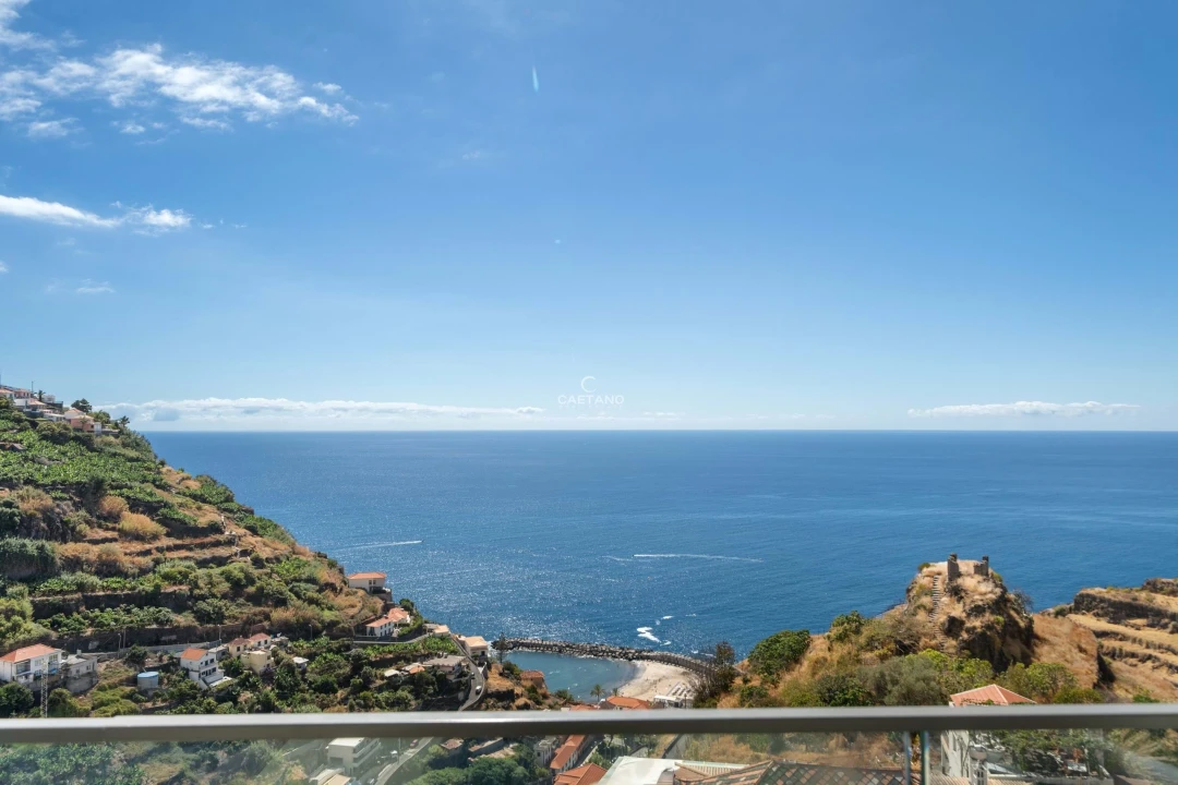 Apartamento T1 para Venda em Calheta Foto 3