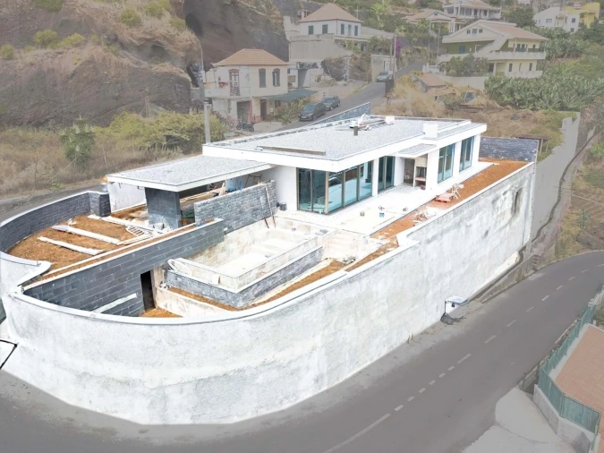 Moradia T3 para Venda em Ribeira Brava