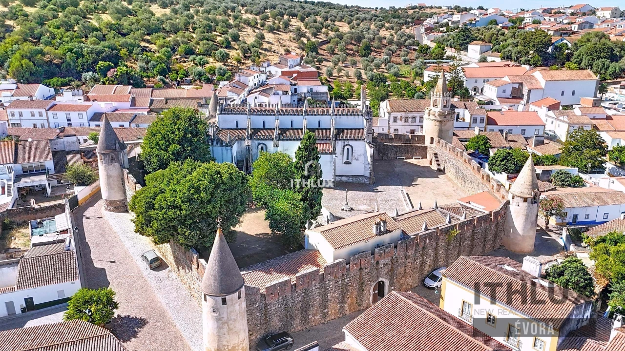 Moradia T3 para Venda em Viana do Alentejo Foto 20