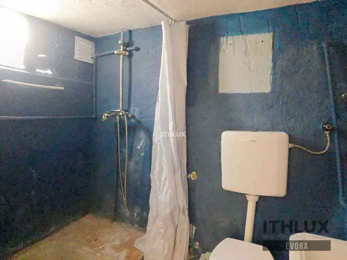 Moradia T3 para Venda em Viana do Alentejo Foto 11