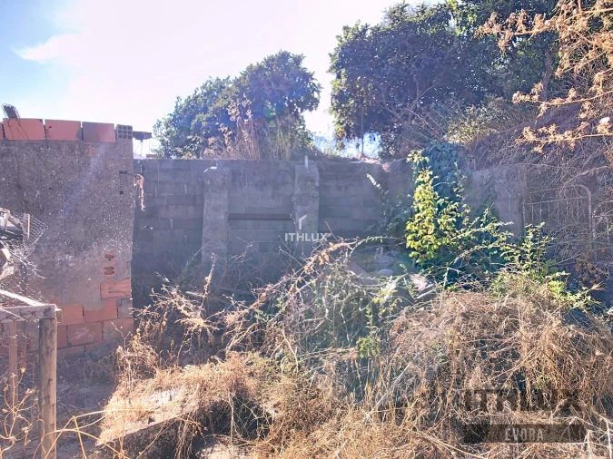 Moradia T3 para Venda em Viana do Alentejo Foto 14