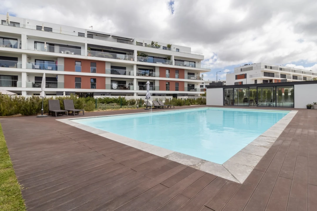 Apartamento T5 para Venda em Amora Foto 2