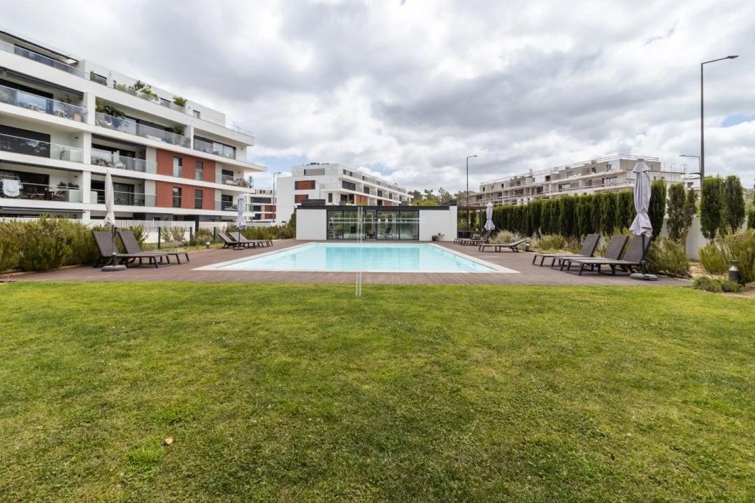 Apartamento T5 para Venda em Amora Foto 36