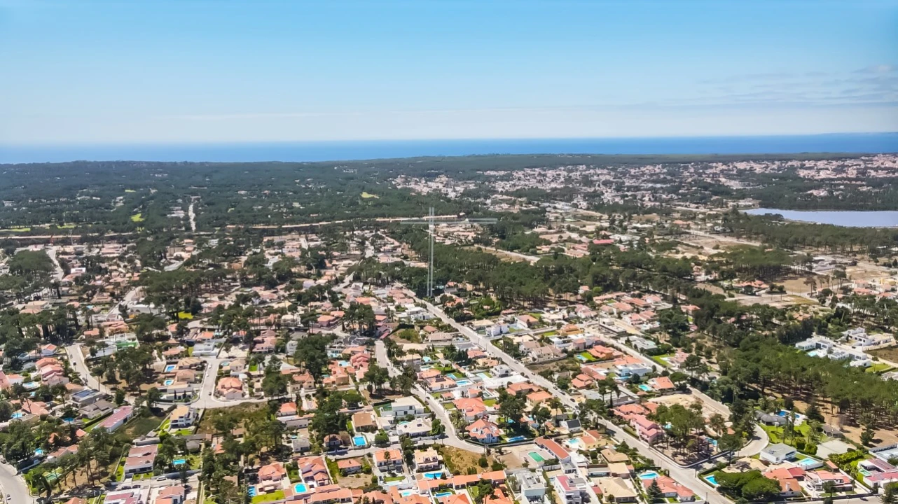 Apartamento T5 para Venda em Amora Foto 42