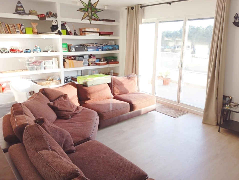 Apartamento T5 para Venda em Amora Foto 3