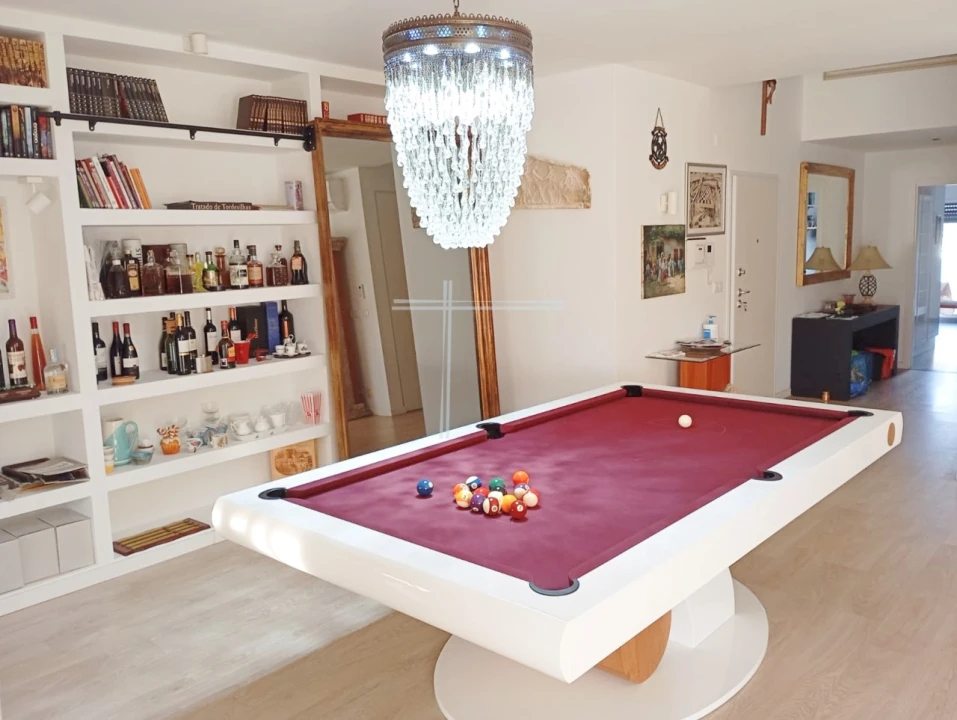 Apartamento T5 para Venda em Amora Foto 6