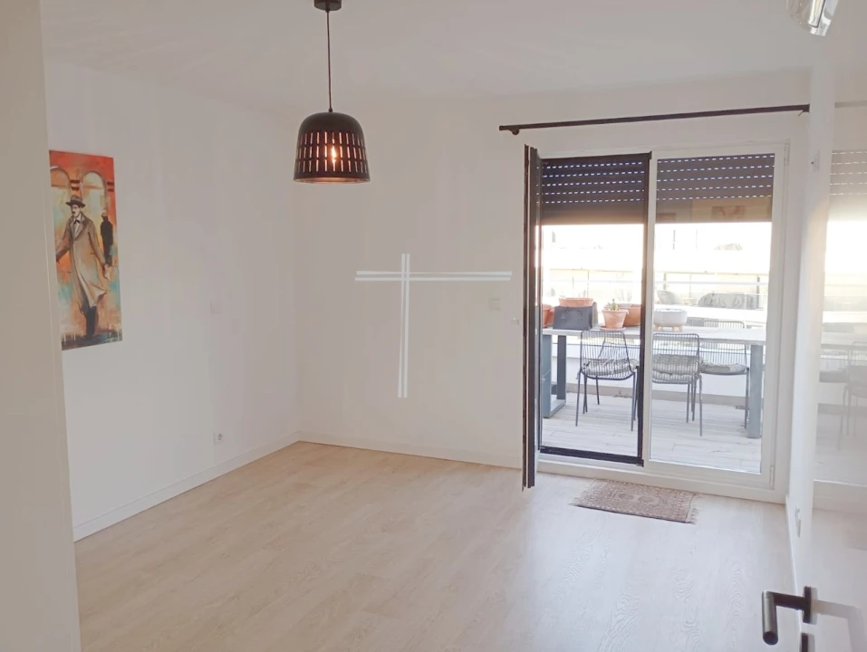 Apartamento T5 para Venda em Amora Foto 10