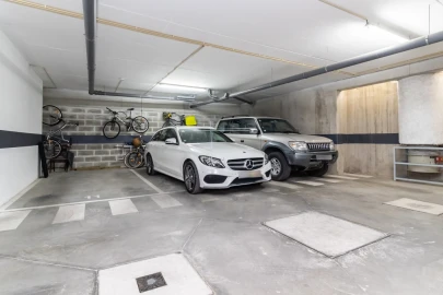 Apartamento T5 para Venda em Amora