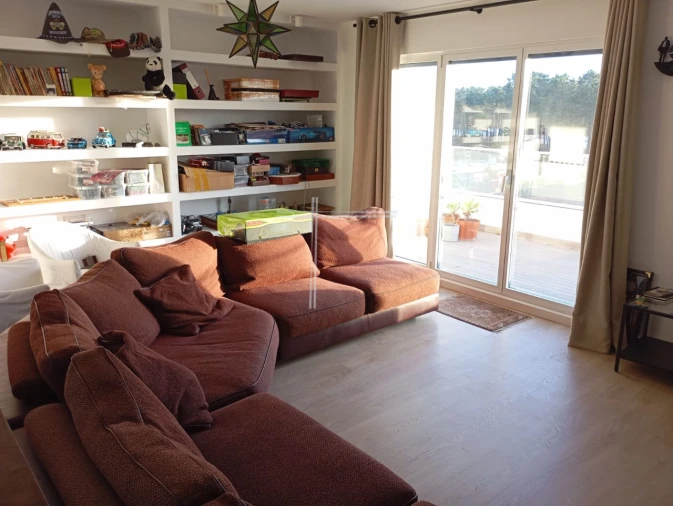 Apartamento T5 para Venda em Amora Foto 6