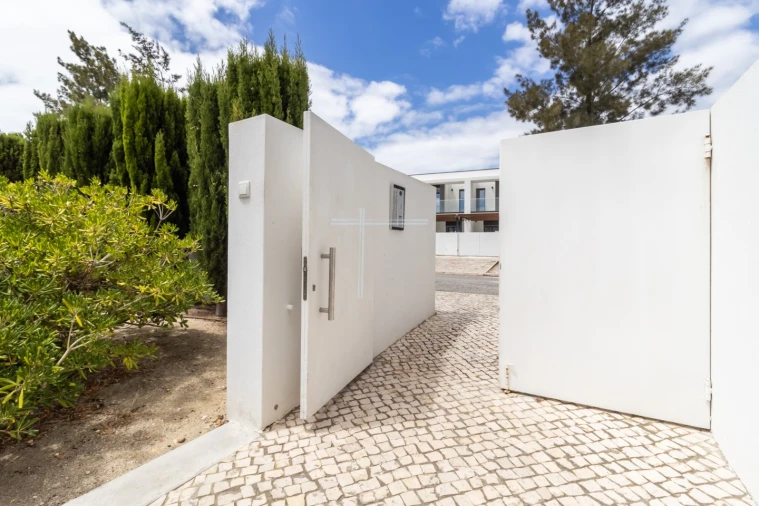 Apartamento T5 para Venda em Amora Foto 25