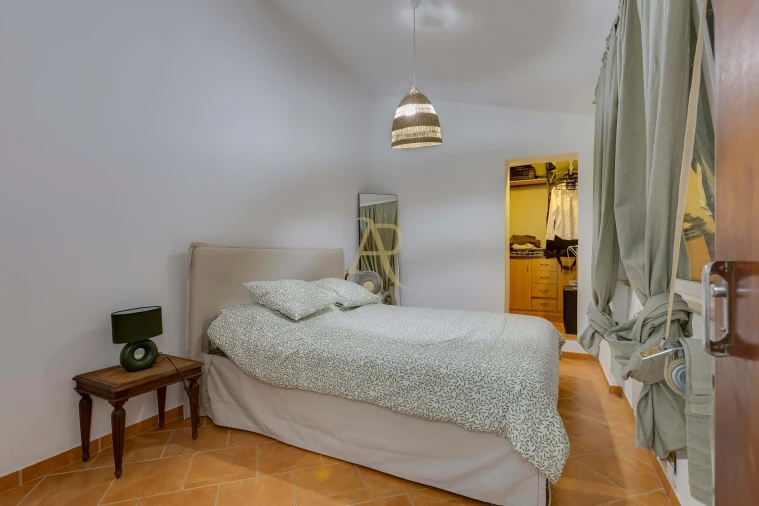 Moradia T3 para Venda em Armação de Pera Foto 31