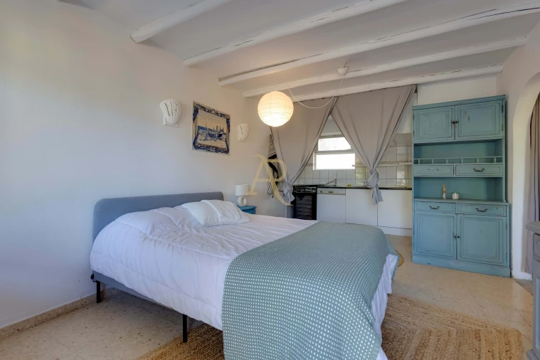 Moradia T3 para Venda em Armação de Pera Foto 15