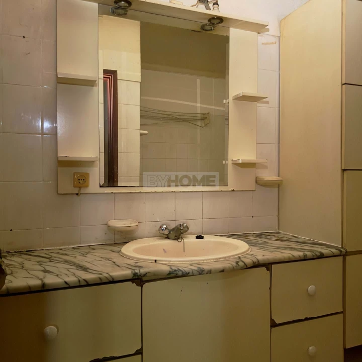 Apartamento T2 para Venda em São Bras e São Lourenço Foto 9