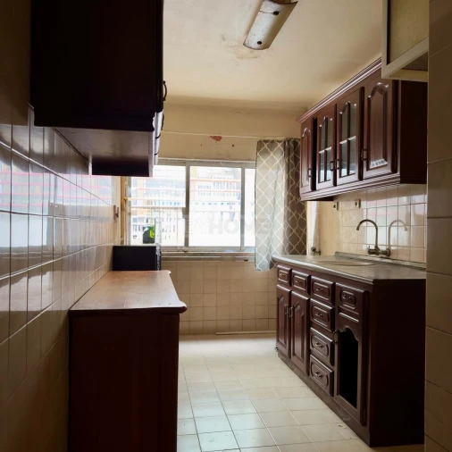 Apartamento T2 para Venda em São Bras e São Lourenço Foto 3