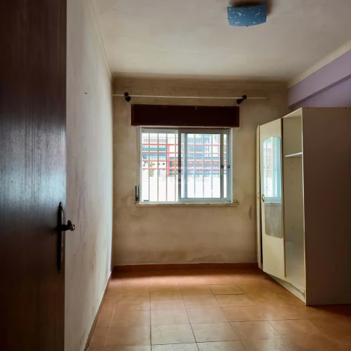 Apartamento T2 para Venda em São Bras e São Lourenço Foto 6