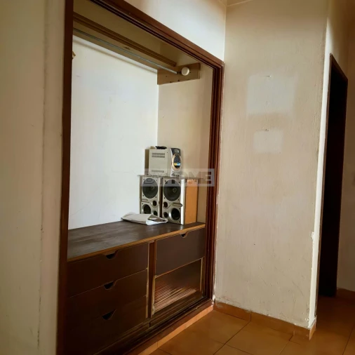 Apartamento T2 para Venda em São Bras e São Lourenço Foto 5