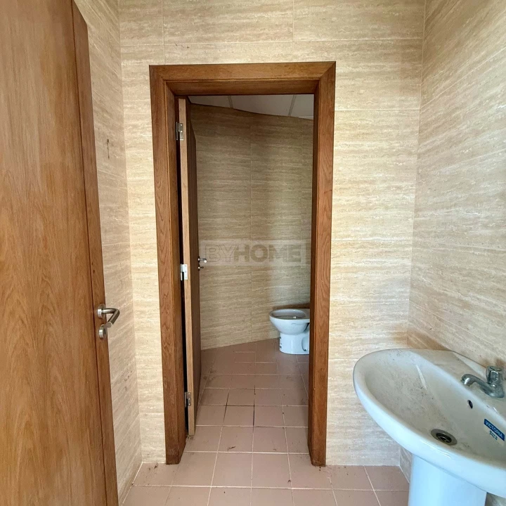 Prédio para Venda em Salvaterra de Magos e Foros de Salvaterra Foto 9