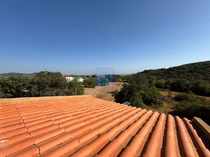 Moradia T4 para Venda em Santa Barbara de Nexe Foto 36