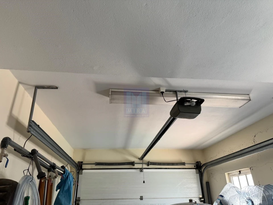 Moradia T4 para Venda em Santa Barbara de Nexe Foto 39