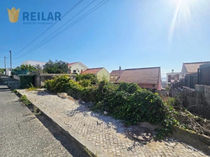 Terreno para Venda em Alverca do Ribatejo e Sobralinho Foto 2