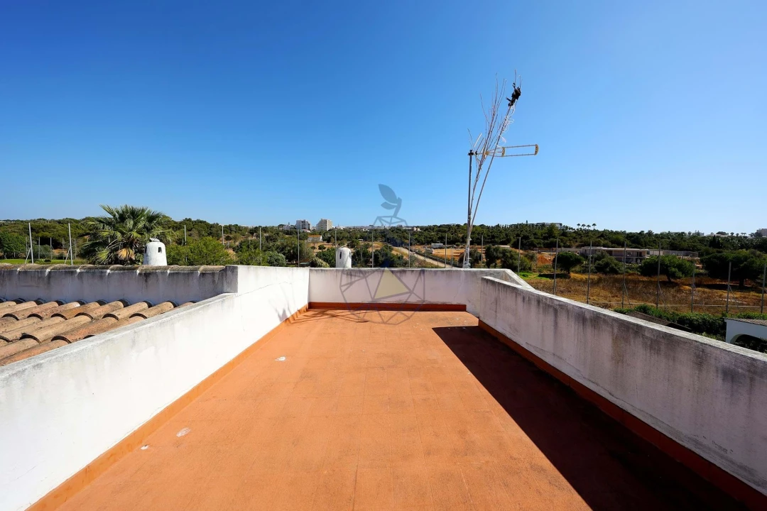 Moradia T3 para Venda em Alvor Foto 31