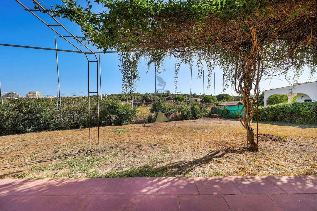 Moradia T3 para Venda em Alvor Foto 23