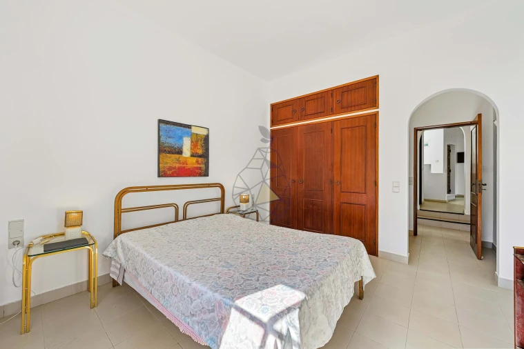 Moradia T3 para Venda em Alvor Foto 18