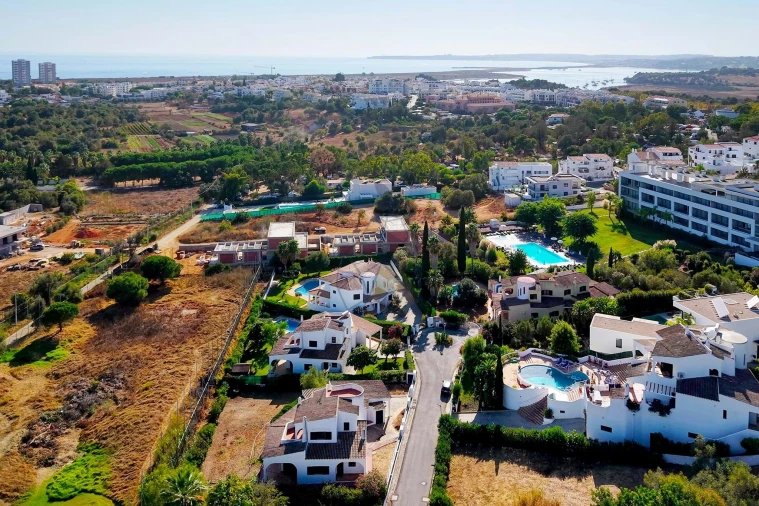 Moradia T3 para Venda em Alvor Foto 52