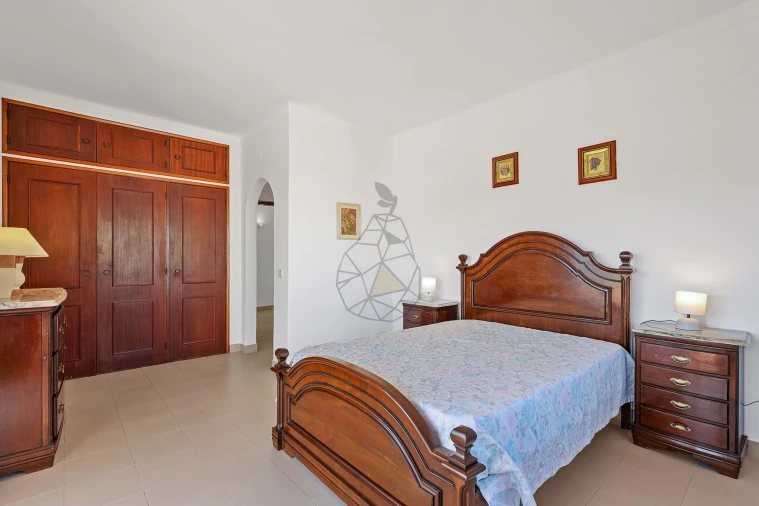 Moradia T3 para Venda em Alvor Foto 37