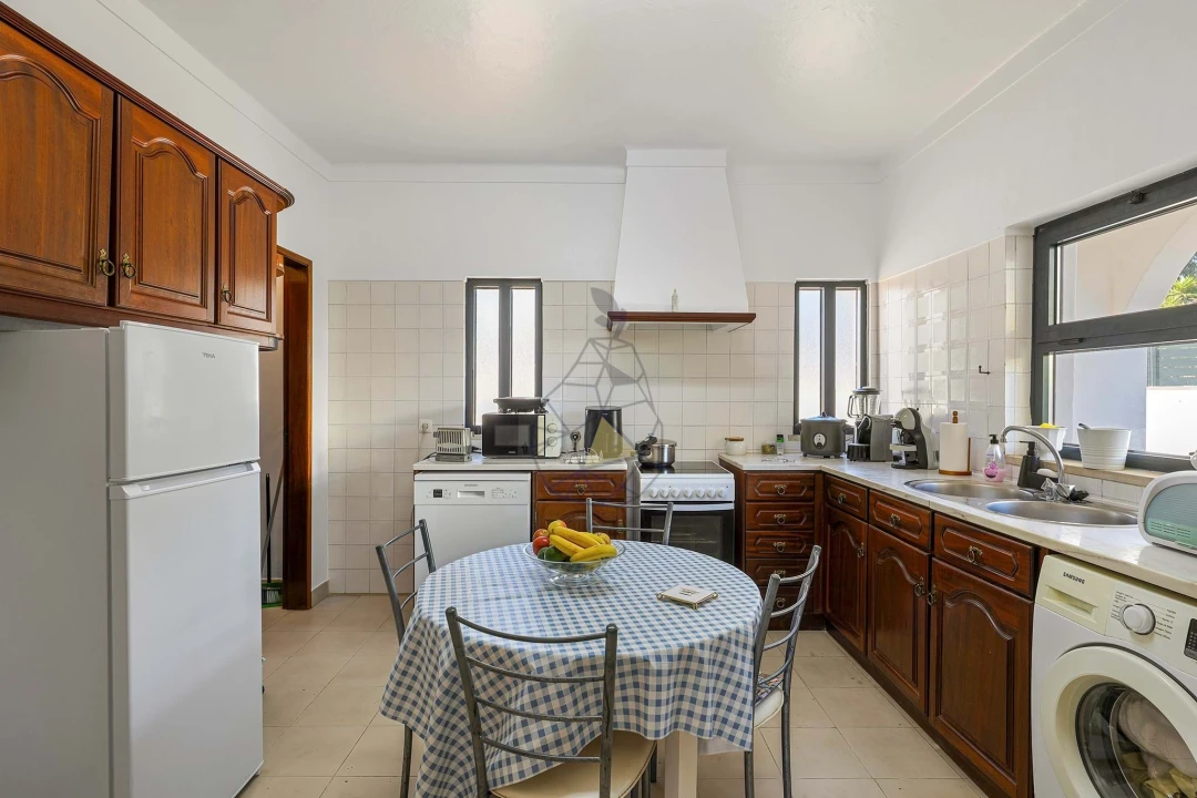 Moradia T3 para Venda em Alvor Foto 10