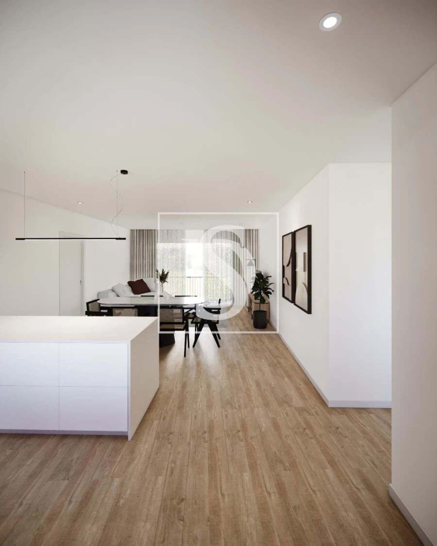 Apartamento T1 para Venda em Sé, Santa Maria e Meixedo Foto 2