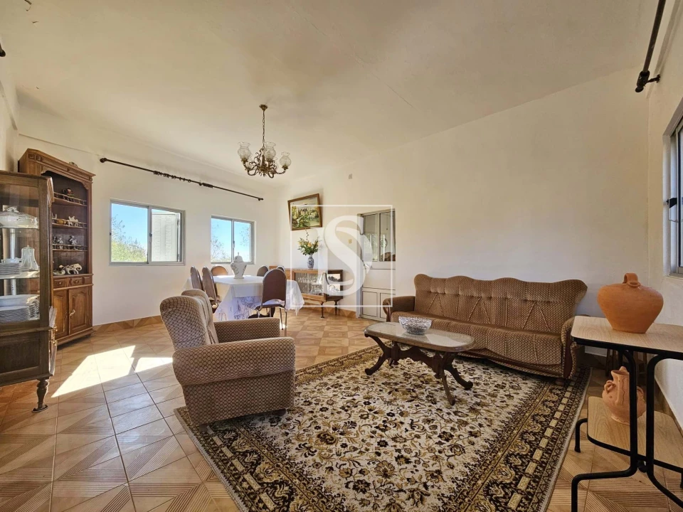 Moradia T3 para Venda em Parada e Faílde Foto 7