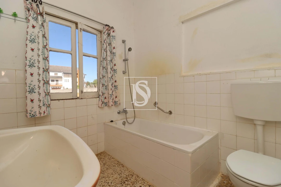 Moradia T3 para Venda em Parada e Faílde Foto 21