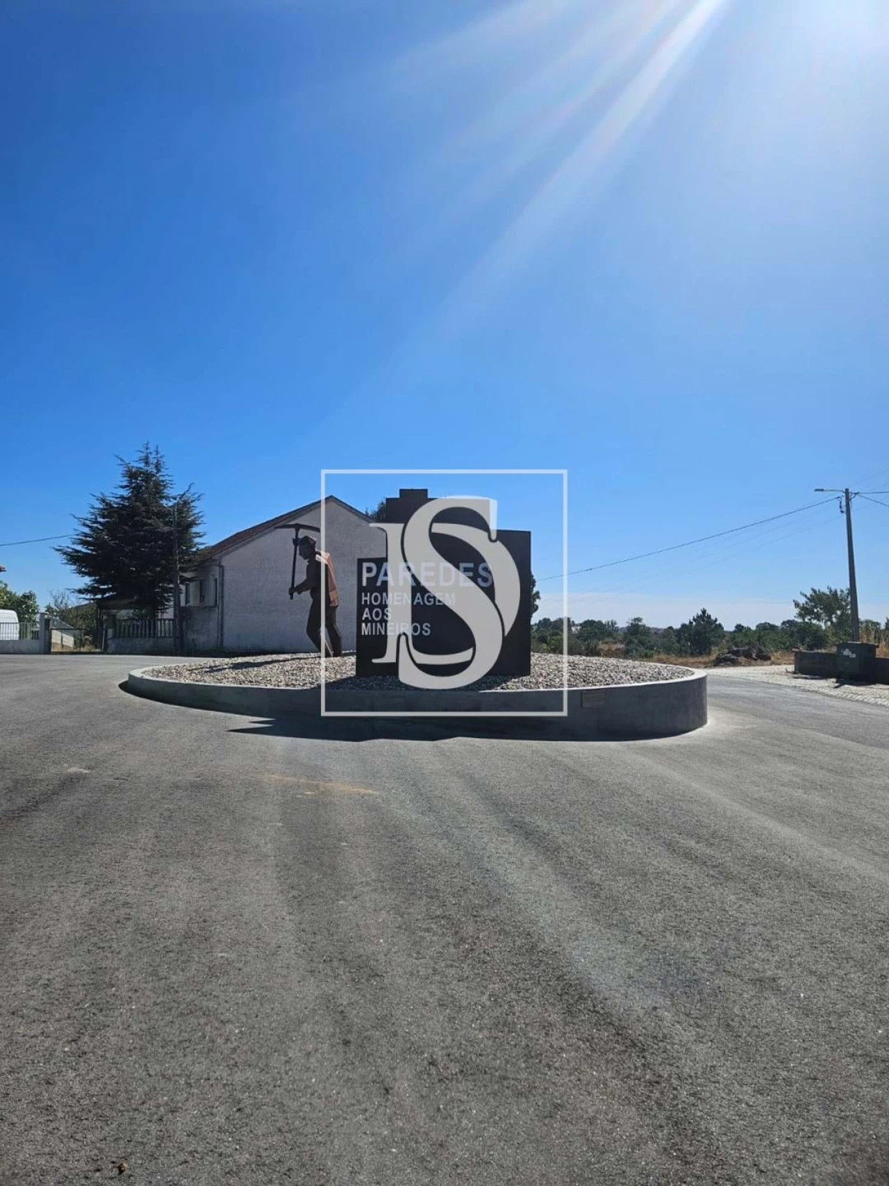 Moradia T3 para Venda em Parada e Faílde Foto 24