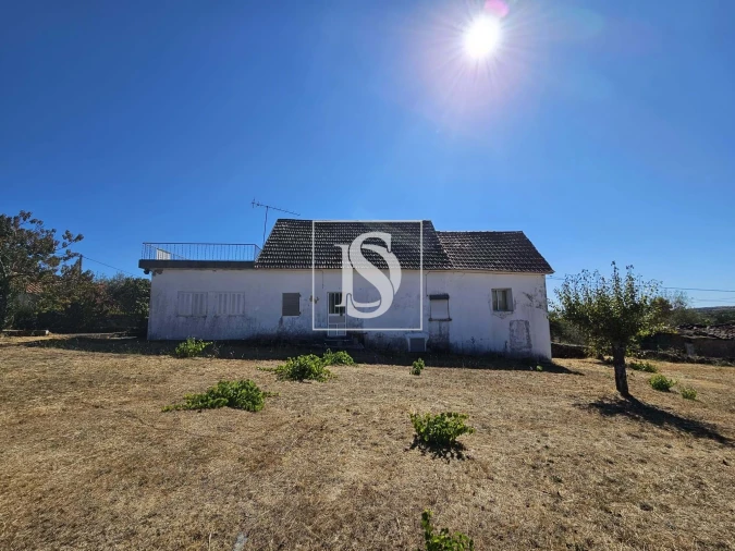 Moradia T3 para Venda em Parada e Faílde Foto 33