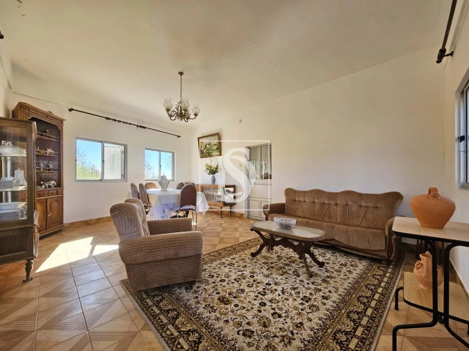 Moradia T3 para Venda em Parada e Faílde Foto 7