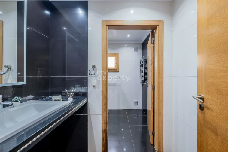 Moradia T4 para Venda em Agualva e Mira-Sintra Foto 47