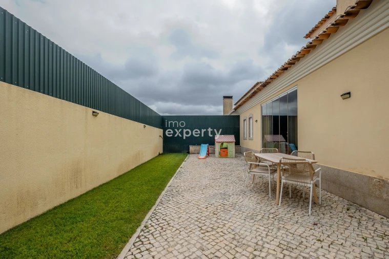 Moradia T4 para Venda em Agualva e Mira-Sintra Foto 17