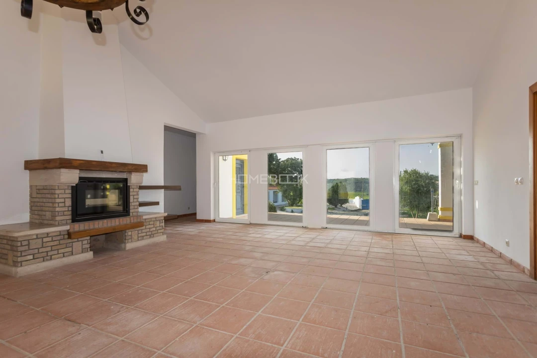 Moradia T4 para Venda em Aldeia Galega da Merceana e Aldeia Gavinha Foto 13